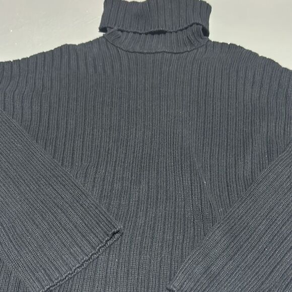 Abercrombie & Fitch Black Turtle Neck Sweater - Picture 3 of 12